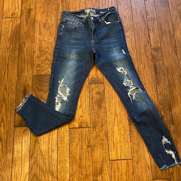 Resteber Sz 6 skinny boy friend jeans - Picture 1 of 8